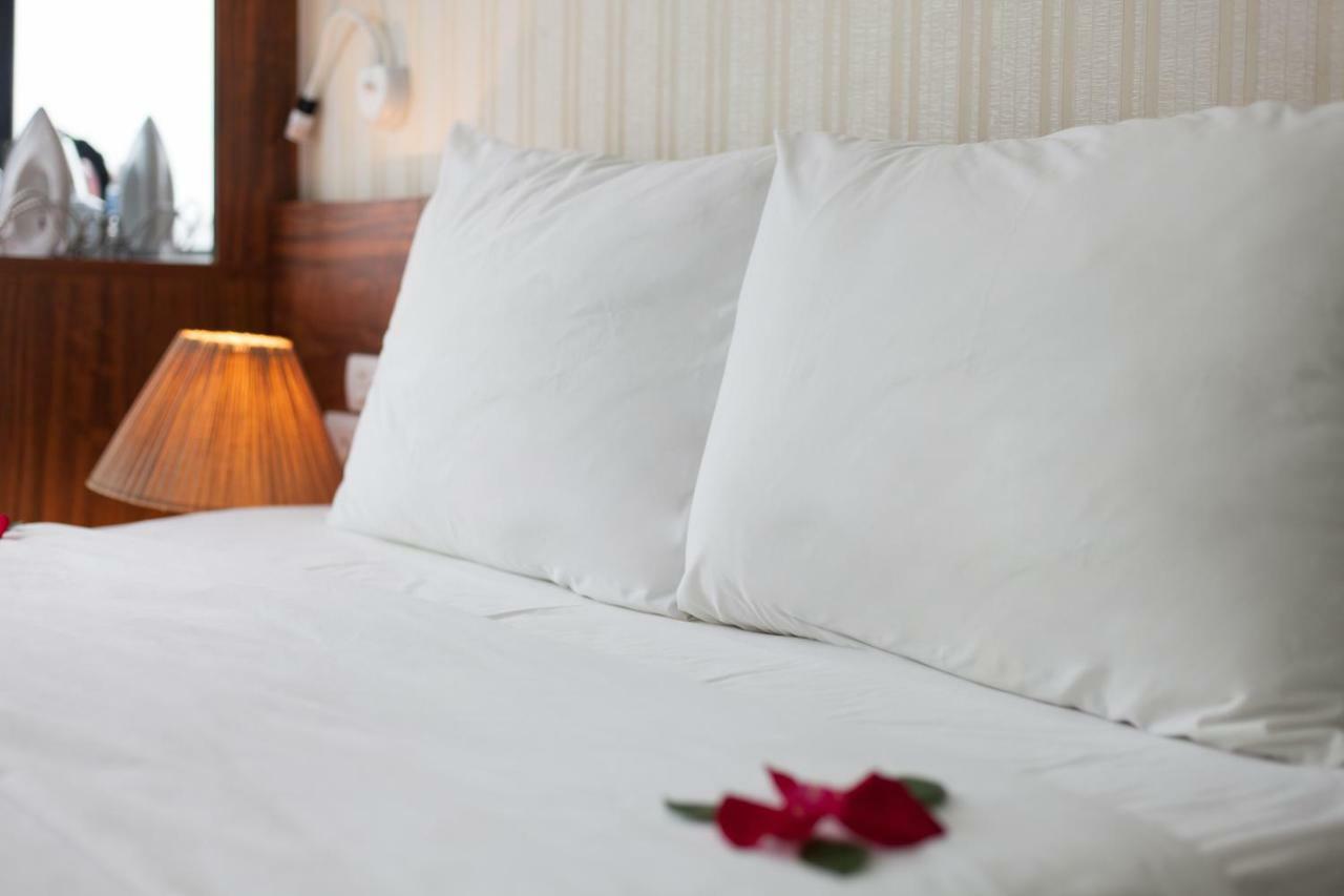 Hanoi Bel Ami Hotel Екстериор снимка